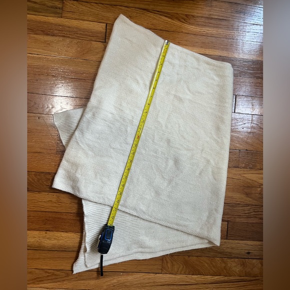 cream scarf - Picture 2 of 2
